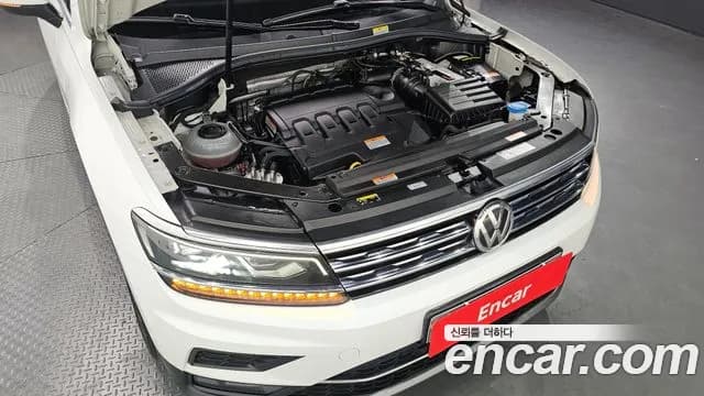 2020 Volkswagen Tiguan 2nd Gen 2.0 TDI 4Motion Prestige Sold VIN WVGZZZ5NZLW355799 – photo 21 2020 Volkswagen Tiguan 2nd Gen 2.0 TDI 4Motion Prestige Sold VIN WVGZZZ5NZLW355799 – photo 21