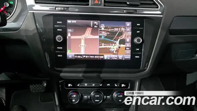 2020 Volkswagen Tiguan 2nd Gen 2.0 TDI Premium Sold VIN WVGZZZ5NZLW356893 – photo 15 2020 Volkswagen Tiguan 2nd Gen 2.0 TDI Premium Sold VIN WVGZZZ5NZLW356893 – photo 15