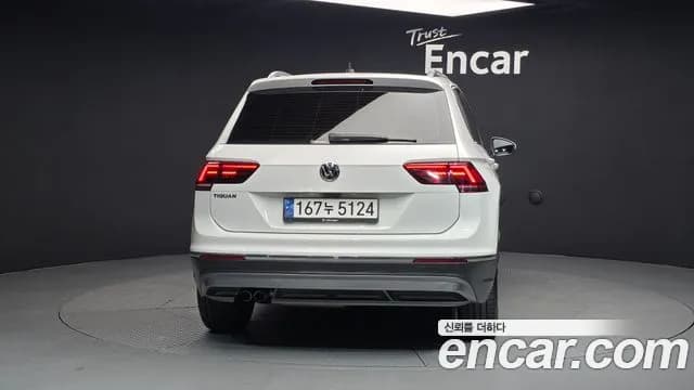 2020 Volkswagen Tiguan 2nd Gen 2.0 TDI Premium Sold VIN WVGZZZ5NZLW394079 – photo 17 2020 Volkswagen Tiguan 2nd Gen 2.0 TDI Premium Sold VIN WVGZZZ5NZLW394079 – photo 17