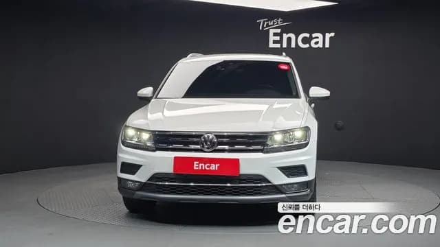 2020 Volkswagen Tiguan 2nd Gen 2.0 TDI Premium Sold VIN WVGZZZ5NZLW394079 – photo 20 2020 Volkswagen Tiguan 2nd Gen 2.0 TDI Premium Sold VIN WVGZZZ5NZLW394079 – photo 20