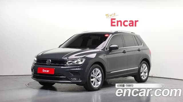 2020 Volkswagen Tiguan 2nd Gen 2.0 TDI Premium Sold VIN WVGZZZ5NZLW414470 – photo 11 2020 Volkswagen Tiguan 2nd Gen 2.0 TDI Premium Sold VIN WVGZZZ5NZLW414470 – photo 11