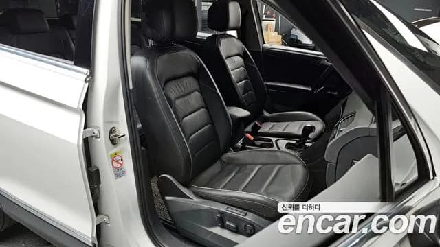 2020 Volkswagen Tiguan 2nd Gen 2.0 TDI Prestige Sold VIN WVGZZZ5NZLW815308 – front exterior 2020 Volkswagen Tiguan 2nd Gen 2.0 TDI Prestige Sold VIN WVGZZZ5NZLW815308 – front exterior