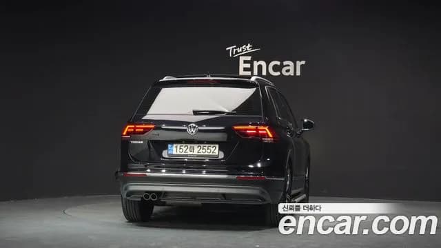 2020 Volkswagen Tiguan 2nd Gen 2.0 TDI Prestige Sold VIN WVGZZZ5NZLW816829 – photo 21 2020 Volkswagen Tiguan 2nd Gen 2.0 TDI Prestige Sold VIN WVGZZZ5NZLW816829 – photo 21