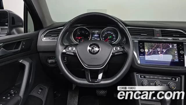 2020 Volkswagen Tiguan 2nd Gen 2.0 TDI Prestige Sold VIN WVGZZZ5NZLW832962 – photo 24 2020 Volkswagen Tiguan 2nd Gen 2.0 TDI Prestige Sold VIN WVGZZZ5NZLW832962 – photo 24