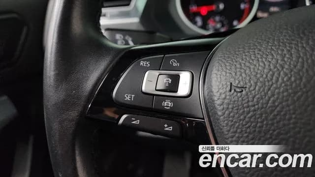 2020 Volkswagen Tiguan 2nd Gen 2.0 TDI Prestige Sold VIN WVGZZZ5NZLW850820 – photo 17 2020 Volkswagen Tiguan 2nd Gen 2.0 TDI Prestige Sold VIN WVGZZZ5NZLW850820 – photo 17