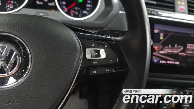 2020 Volkswagen Tiguan 2nd Gen 2.0 TDI Premium Sold VIN WVGZZZ5NZLW861196 – engine bay 2020 Volkswagen Tiguan 2nd Gen 2.0 TDI Premium Sold VIN WVGZZZ5NZLW861196 – engine bay