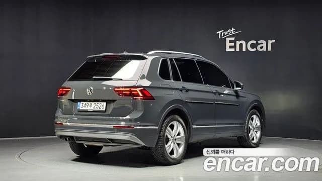 2020 Volkswagen Tiguan 2nd Gen 2.0 TDI 4Motion Prestige Sold VIN WVGZZZ5NZLW880480 – photo 13 2020 Volkswagen Tiguan 2nd Gen 2.0 TDI 4Motion Prestige Sold VIN WVGZZZ5NZLW880480 – photo 13