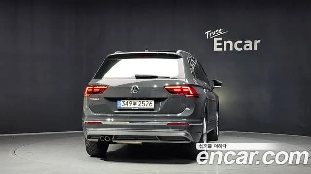 2020 Volkswagen Tiguan 2nd Gen 2.0 TDI 4Motion Prestige Sold VIN WVGZZZ5NZLW880480 – photo 15 2020 Volkswagen Tiguan 2nd Gen 2.0 TDI 4Motion Prestige Sold VIN WVGZZZ5NZLW880480 – photo 15