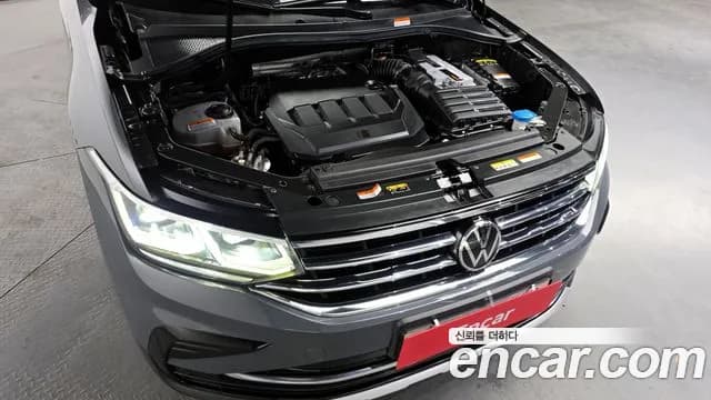 2021 Volkswagen Tiguan 2nd Gen 2.0 TDI Prestige Sold VIN WVGZZZ5NZMW557259 – front exterior 2021 Volkswagen Tiguan 2nd Gen 2.0 TDI Prestige Sold VIN WVGZZZ5NZMW557259 – front exterior