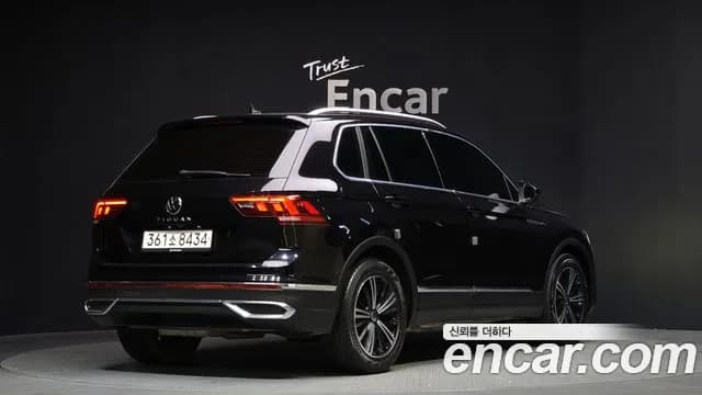 2022 Volkswagen Tiguan 2nd Gen 2.0 TDI Premium Sold VIN WVGZZZ5NZNW008770 – photo 20 2022 Volkswagen Tiguan 2nd Gen 2.0 TDI Premium Sold VIN WVGZZZ5NZNW008770 – photo 20