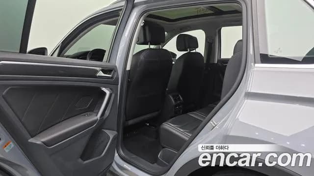 2022 Volkswagen Tiguan 2nd Gen 2.0 TDI Prestige Sold VIN WVGZZZ5NZNW532902 – dashboard 2022 Volkswagen Tiguan 2nd Gen 2.0 TDI Prestige Sold VIN WVGZZZ5NZNW532902 – dashboard