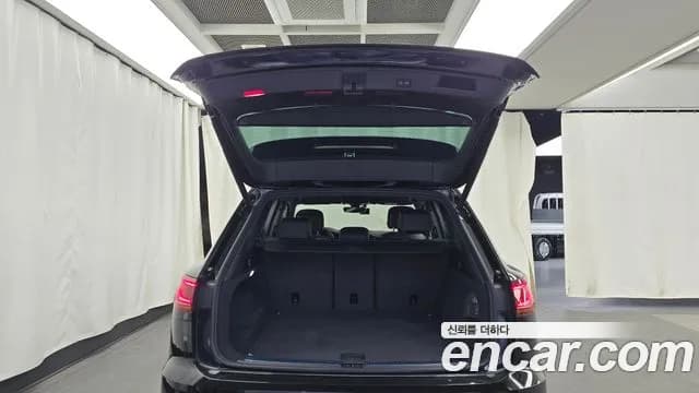 2023 Volkswagen Touareg 3rd Gen 3.0 TDI R-Line Sold VIN WVGZZZCR0PD030948 – engine bay 2023 Volkswagen Touareg 3rd Gen 3.0 TDI R-Line Sold VIN WVGZZZCR0PD030948 – engine bay
