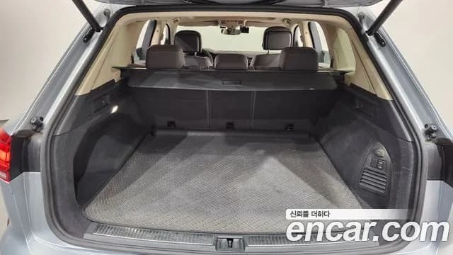 2020 Volkswagen Touareg 3rd Gen 3.0 TDI Prestige Sold VIN WVGZZZCRZLD021789 – engine bay 2020 Volkswagen Touareg 3rd Gen 3.0 TDI Prestige Sold VIN WVGZZZCRZLD021789 – engine bay