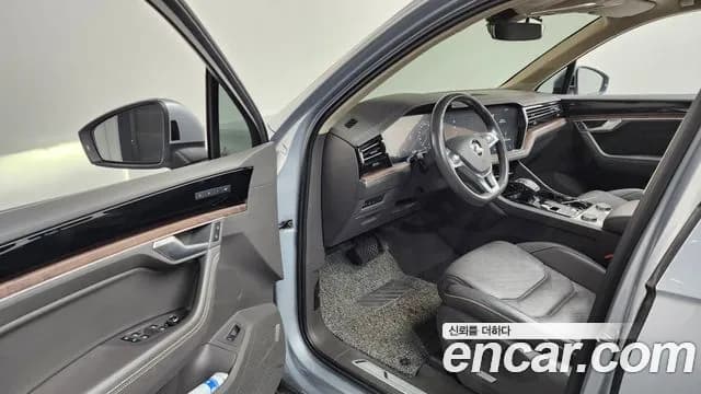 2020 Volkswagen Touareg 3rd Gen 3.0 TDI Prestige Sold VIN WVGZZZCRZLD021789 – photo 15 2020 Volkswagen Touareg 3rd Gen 3.0 TDI Prestige Sold VIN WVGZZZCRZLD021789 – photo 15