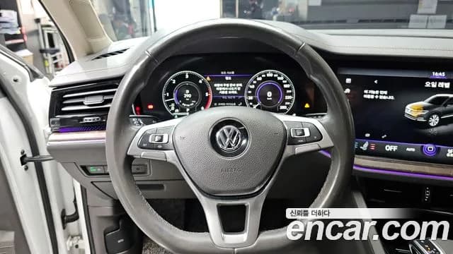 2020 Volkswagen Touareg 3rd Gen 3.0 TDI Prestige Sold VIN WVGZZZCRZLD029006 – photo 19 2020 Volkswagen Touareg 3rd Gen 3.0 TDI Prestige Sold VIN WVGZZZCRZLD029006 – photo 19