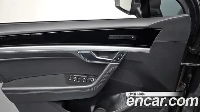 2020 Volkswagen Touareg 3rd Gen 4.0 TDI Prestige Sold VIN WVGZZZCRZLD029926 – interior seats 2020 Volkswagen Touareg 3rd Gen 4.0 TDI Prestige Sold VIN WVGZZZCRZLD029926 – interior seats