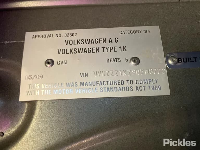 2009 Volkswagen Golf Used VIN WVWZZZ1KZ9W508722 – exterior detail 2009 Volkswagen Golf Used VIN WVWZZZ1KZ9W508722 – exterior detail