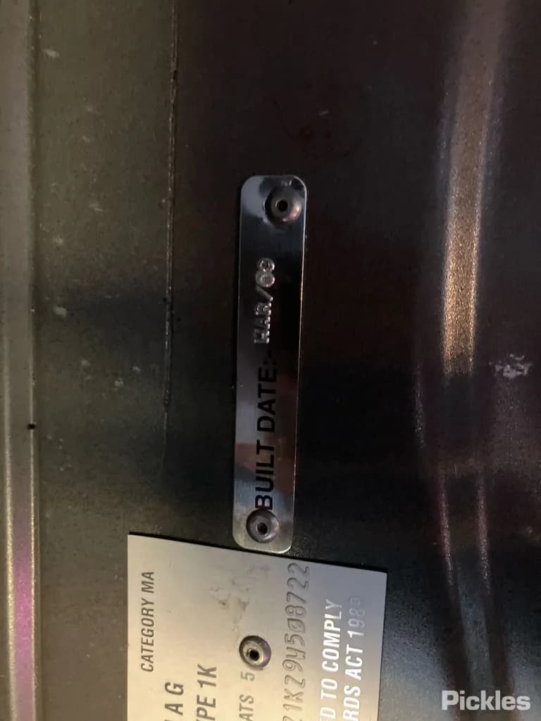 2009 Volkswagen Golf Used VIN WVWZZZ1KZ9W508722 – trunk area 2009 Volkswagen Golf Used VIN WVWZZZ1KZ9W508722 – trunk area