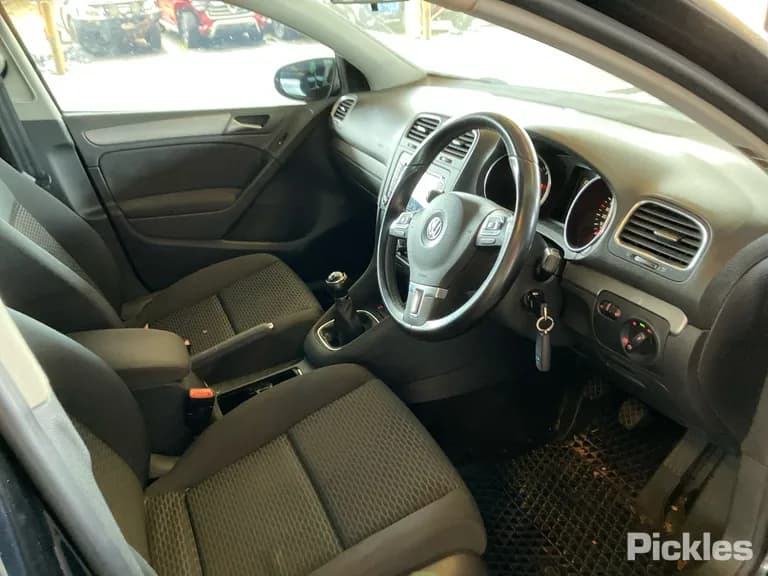 2009 Volkswagen Golf Used VIN WVWZZZ1KZ9W508722 – photo 11 2009 Volkswagen Golf Used VIN WVWZZZ1KZ9W508722 – photo 11