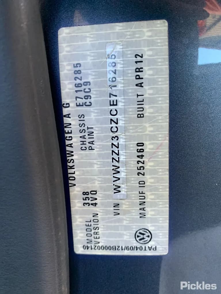 2013 Volkswagen CC Used VIN WVWZZZ3CZCE716285 – undercarriage 2013 Volkswagen CC Used VIN WVWZZZ3CZCE716285 – undercarriage
