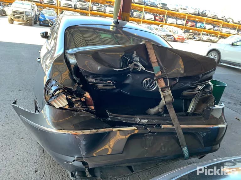 2013 Volkswagen CC Used VIN WVWZZZ3CZCE716285 – photo 17 2013 Volkswagen CC Used VIN WVWZZZ3CZCE716285 – photo 17