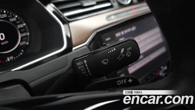2018 Volkswagen Passat GT (B8) 2.0 TDI Prestige Sold VIN WVWZZZ3CZJE126405 – trunk area 2018 Volkswagen Passat GT (B8) 2.0 TDI Prestige Sold VIN WVWZZZ3CZJE126405 – trunk area