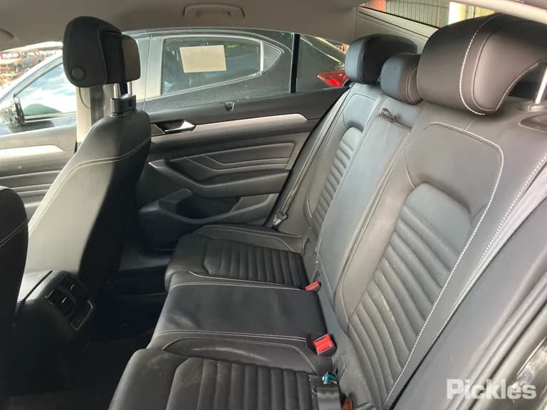 2020 Volkswagen Passat Used VIN WVWZZZ3CZLE050149 – side profile 2020 Volkswagen Passat Used VIN WVWZZZ3CZLE050149 – side profile