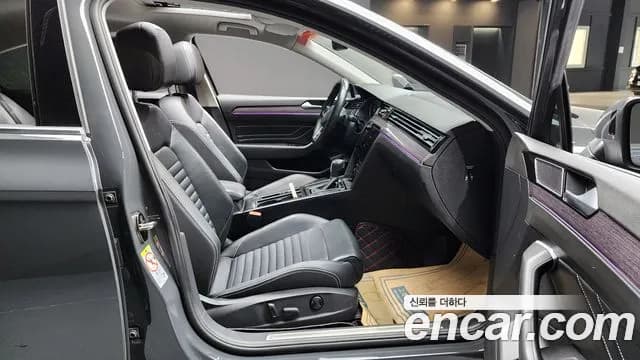 2021 Volkswagen Passat GT (B8) 2.0 TDI 4Motion Prestige Sold VIN WVWZZZ3CZME022703 – trunk area 2021 Volkswagen Passat GT (B8) 2.0 TDI 4Motion Prestige Sold VIN WVWZZZ3CZME022703 – trunk area