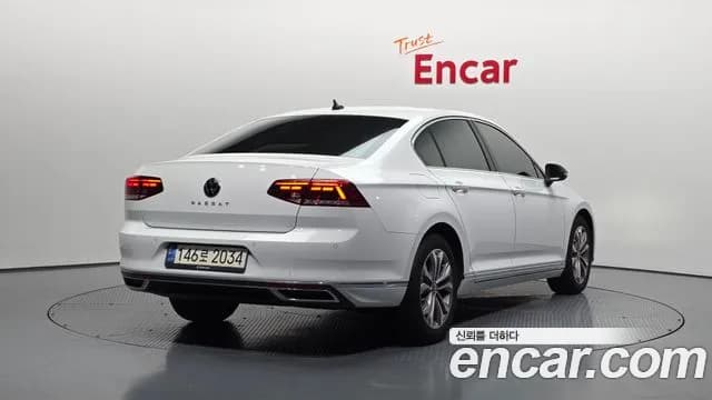 2022 Volkswagen Passat GT (B8) 2.0 TDI Premium Sold VIN WVWZZZ3CZNE020322 – rear exterior 2022 Volkswagen Passat GT (B8) 2.0 TDI Premium Sold VIN WVWZZZ3CZNE020322 – rear exterior