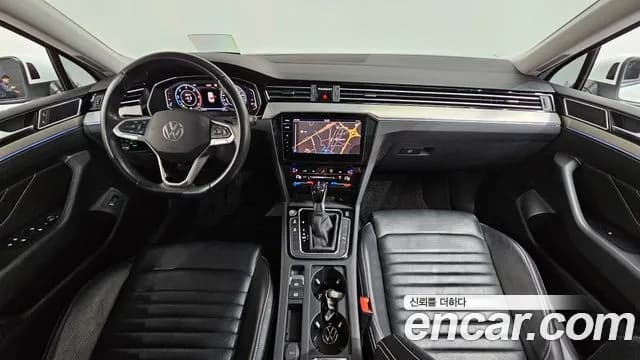 2022 Volkswagen Passat GT (B8) 2.0 TDI Prestige Sold VIN WVWZZZ3CZNE022585 – trunk area 2022 Volkswagen Passat GT (B8) 2.0 TDI Prestige Sold VIN WVWZZZ3CZNE022585 – trunk area
