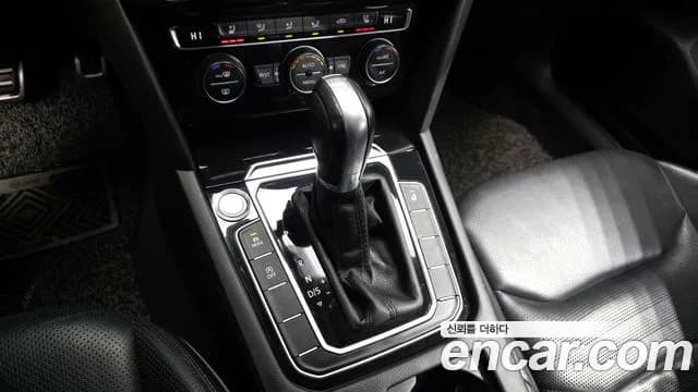 2019 Volkswagen Arteon 2.0 TDI Prestige Sold VIN WVWZZZ3HZKE009174 – dashboard 2019 Volkswagen Arteon 2.0 TDI Prestige Sold VIN WVWZZZ3HZKE009174 – dashboard