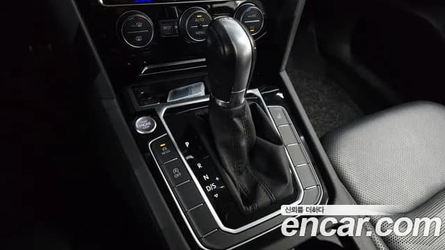 2019 Volkswagen Arteon 2.0 TDI Prestige Sold VIN WVWZZZ3HZKE016904 – undercarriage 2019 Volkswagen Arteon 2.0 TDI Prestige Sold VIN WVWZZZ3HZKE016904 – undercarriage