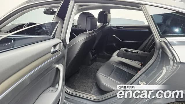 2019 Volkswagen Arteon 2.0 TDI Prestige Sold VIN WVWZZZ3HZKE016904 – photo 12 2019 Volkswagen Arteon 2.0 TDI Prestige Sold VIN WVWZZZ3HZKE016904 – photo 12