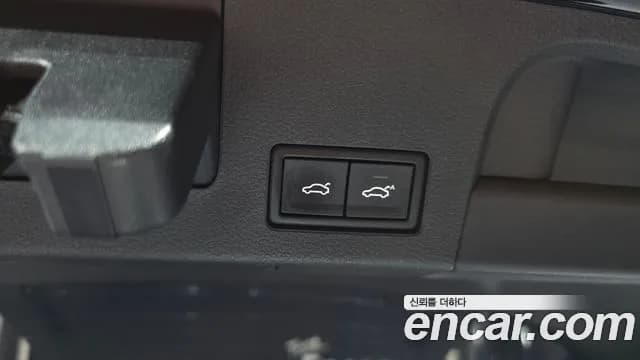 2019 Volkswagen Arteon 2.0 TDI Prestige Sold VIN WVWZZZ3HZKE016978 – exterior detail 2019 Volkswagen Arteon 2.0 TDI Prestige Sold VIN WVWZZZ3HZKE016978 – exterior detail