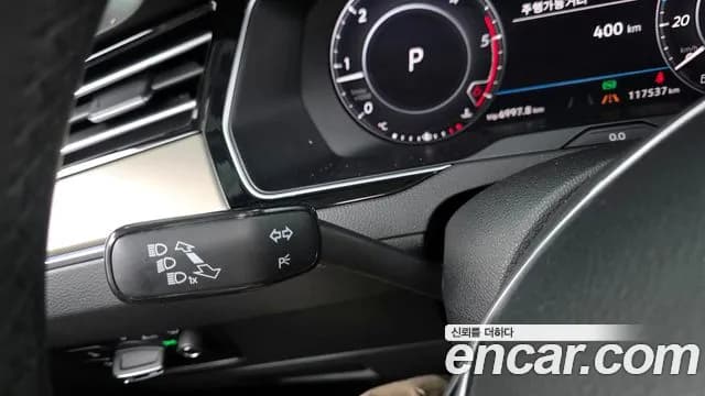 2019 Volkswagen Arteon 2.0 TDI Prestige Sold VIN WVWZZZ3HZKE017270 – interior seats 2019 Volkswagen Arteon 2.0 TDI Prestige Sold VIN WVWZZZ3HZKE017270 – interior seats