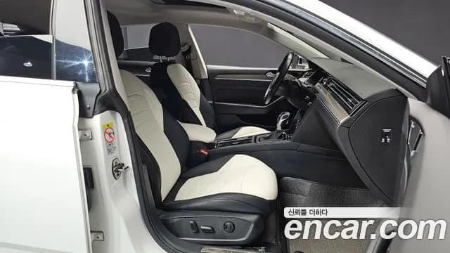 2019 Volkswagen Arteon 2.0 TDI Prestige Sold VIN WVWZZZ3HZKE018914 – photo 14 2019 Volkswagen Arteon 2.0 TDI Prestige Sold VIN WVWZZZ3HZKE018914 – photo 14