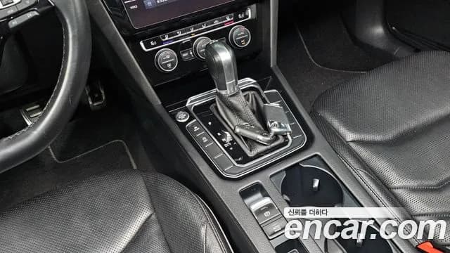 2019 Volkswagen Arteon 2.0 TDI Premium Sold VIN WVWZZZ3HZKE019025 – photo 16 2019 Volkswagen Arteon 2.0 TDI Premium Sold VIN WVWZZZ3HZKE019025 – photo 16