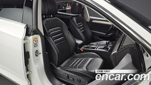 2019 Volkswagen Arteon 2.0 TDI Premium Sold VIN WVWZZZ3HZKE019025 – photo 17 2019 Volkswagen Arteon 2.0 TDI Premium Sold VIN WVWZZZ3HZKE019025 – photo 17