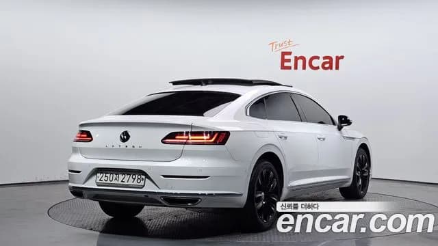2019 Volkswagen Arteon 2.0 TDI Premium Sold VIN WVWZZZ3HZKE019025 – photo 19 2019 Volkswagen Arteon 2.0 TDI Premium Sold VIN WVWZZZ3HZKE019025 – photo 19