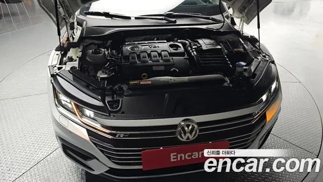 2019 Volkswagen Arteon 2.0 TDI Prestige Sold VIN WVWZZZ3HZKE020353 – front exterior 2019 Volkswagen Arteon 2.0 TDI Prestige Sold VIN WVWZZZ3HZKE020353 – front exterior