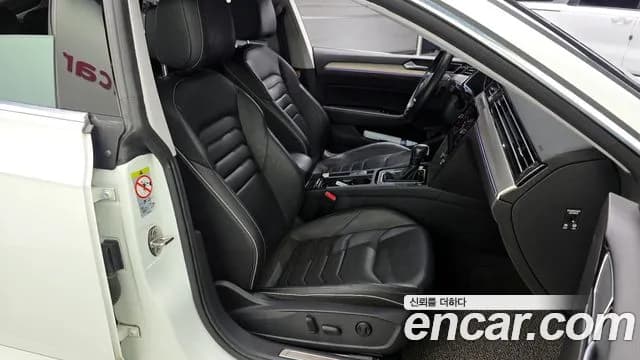 2020 Volkswagen Arteon 2.0 TDI Premium Sold VIN WVWZZZ3HZLE019584 – front exterior 2020 Volkswagen Arteon 2.0 TDI Premium Sold VIN WVWZZZ3HZLE019584 – front exterior