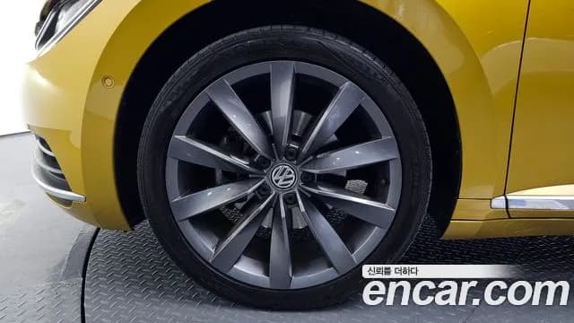 2020 Volkswagen Arteon 2.0 TDI Prestige Sold VIN WVWZZZ3HZLE019663 – photo 13 2020 Volkswagen Arteon 2.0 TDI Prestige Sold VIN WVWZZZ3HZLE019663 – photo 13