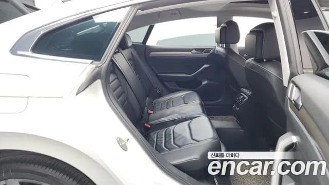 2020 Volkswagen Arteon 2.0 TDI Prestige Sold VIN WVWZZZ3HZLE020013 – rear exterior 2020 Volkswagen Arteon 2.0 TDI Prestige Sold VIN WVWZZZ3HZLE020013 – rear exterior