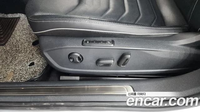 2020 Volkswagen Arteon 2.0 TDI Prestige Sold VIN WVWZZZ3HZLE020013 – photo 29 2020 Volkswagen Arteon 2.0 TDI Prestige Sold VIN WVWZZZ3HZLE020013 – photo 29