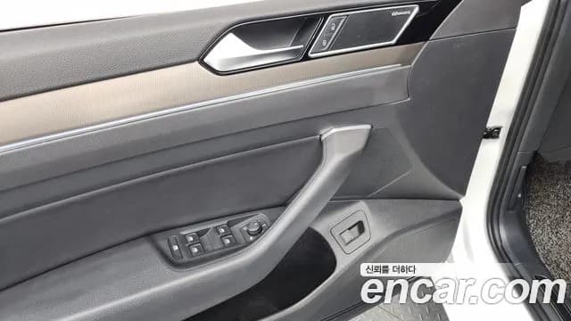 2020 Volkswagen Arteon 2.0 TDI Prestige Sold VIN WVWZZZ3HZLE020013 – photo 31 2020 Volkswagen Arteon 2.0 TDI Prestige Sold VIN WVWZZZ3HZLE020013 – photo 31