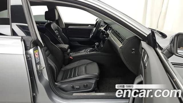 2020 Volkswagen Arteon 2.0 TDI Prestige Sold VIN WVWZZZ3HZLE021433 – photo 15 2020 Volkswagen Arteon 2.0 TDI Prestige Sold VIN WVWZZZ3HZLE021433 – photo 15