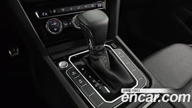 2020 Volkswagen Arteon 2.0 TDI Prestige Sold VIN WVWZZZ3HZLE021433 – photo 16 2020 Volkswagen Arteon 2.0 TDI Prestige Sold VIN WVWZZZ3HZLE021433 – photo 16