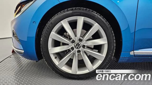 2022 Volkswagen Arteon 2.0 TDI Prestige Sold VIN WVWZZZ3HZNE008310 – front exterior 2022 Volkswagen Arteon 2.0 TDI Prestige Sold VIN WVWZZZ3HZNE008310 – front exterior