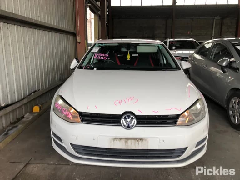 2015 Volkswagen Golf Used VIN WVWZZZAUZFP045676 – photo 20 2015 Volkswagen Golf Used VIN WVWZZZAUZFP045676 – photo 20
