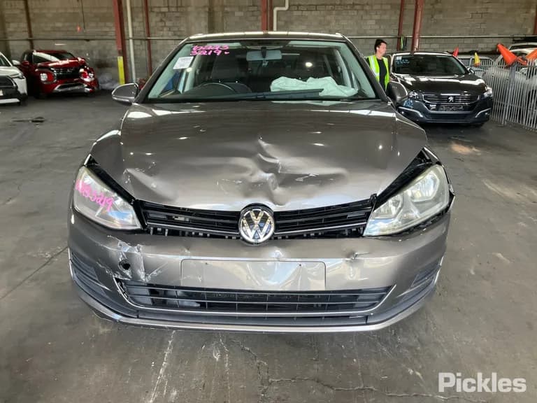 2015 Volkswagen Golf Used VIN WVWZZZAUZGW100598 – photo 12 2015 Volkswagen Golf Used VIN WVWZZZAUZGW100598 – photo 12